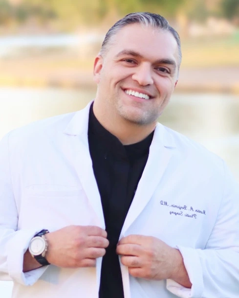 Achieve Excellent Results with Our Board-Certified Plastic Surgeon Banner